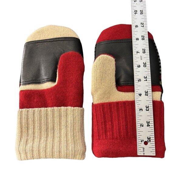 Colorful Wool Acrylic Blend Plaid Mittens W/ Leather Palm & Button Detail - Picture 4 of 5